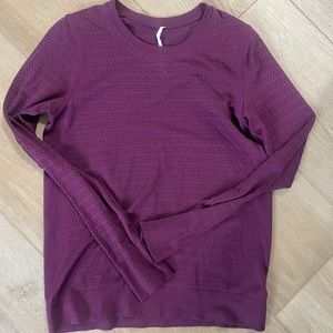 Lululemon top